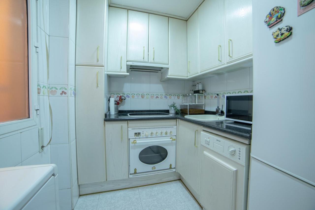 Moderno apartamento a escasos metros del Bernabeu Madrid Exterior foto